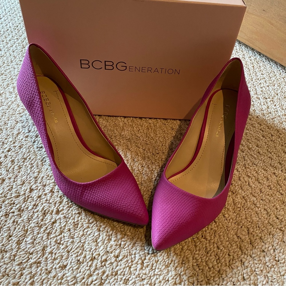 Croc embossed heels 👠